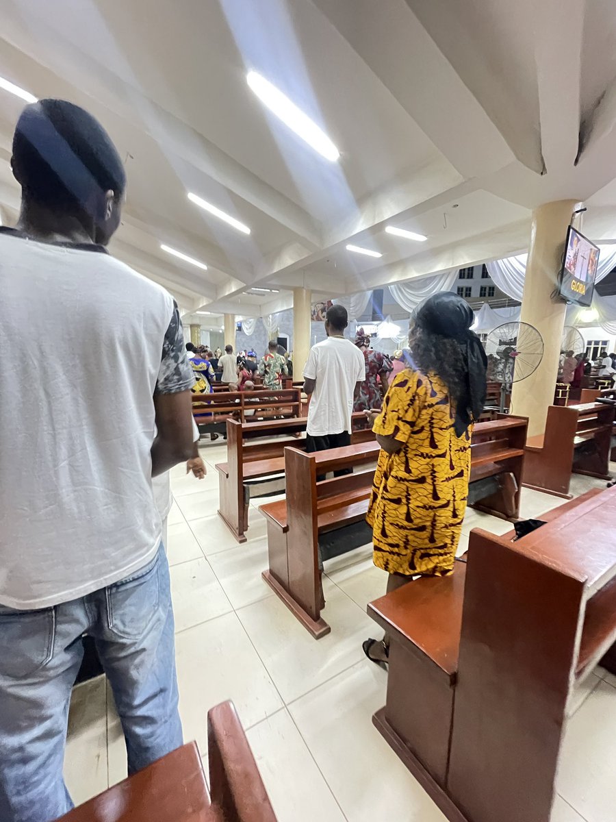 Peace Ighodaro💛 tweet media