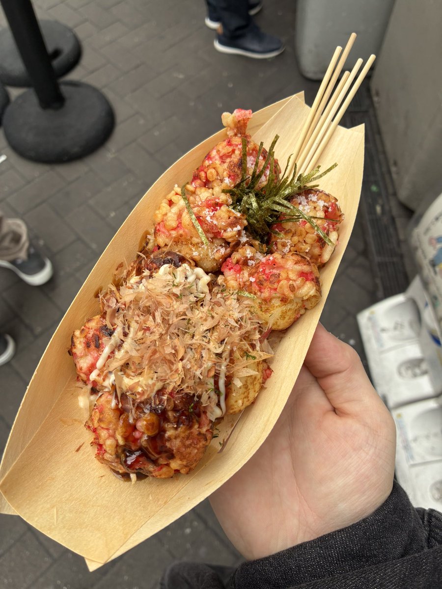 たーはい tweet media