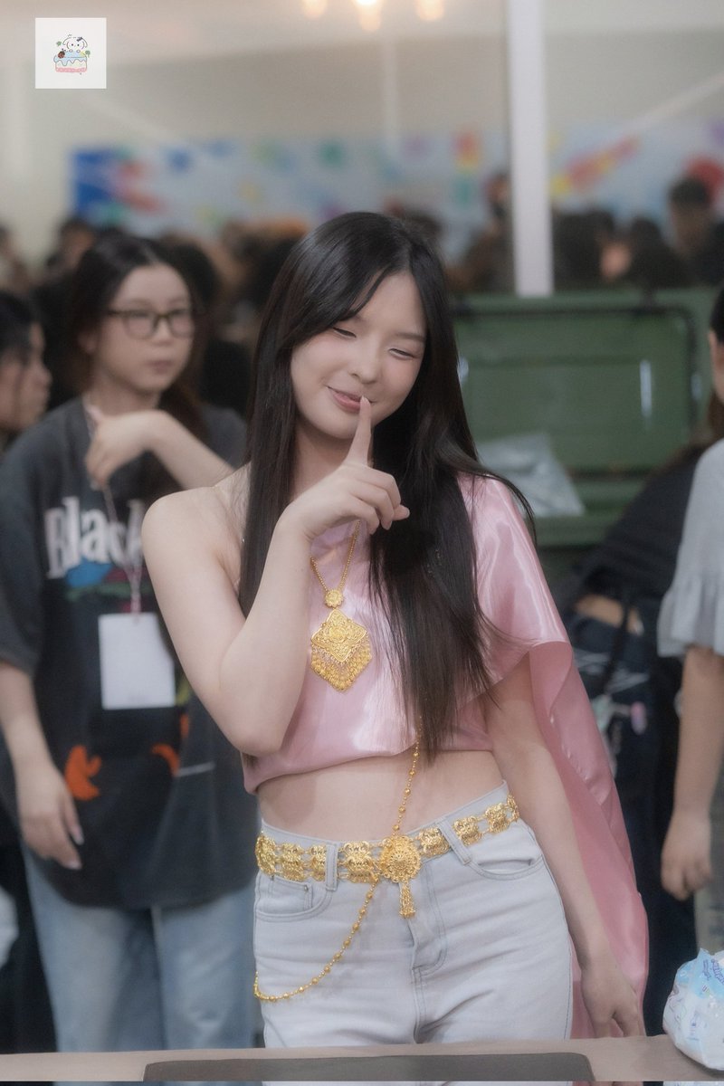 Tŧ🐇🌕💕 tweet media