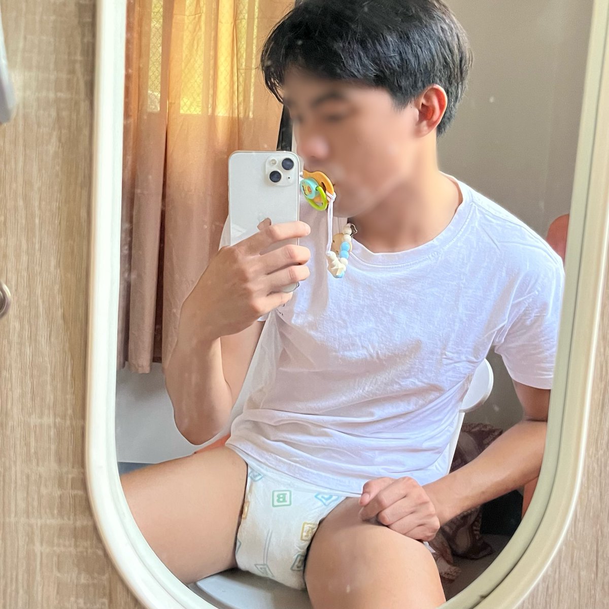 litolyongi tweet media