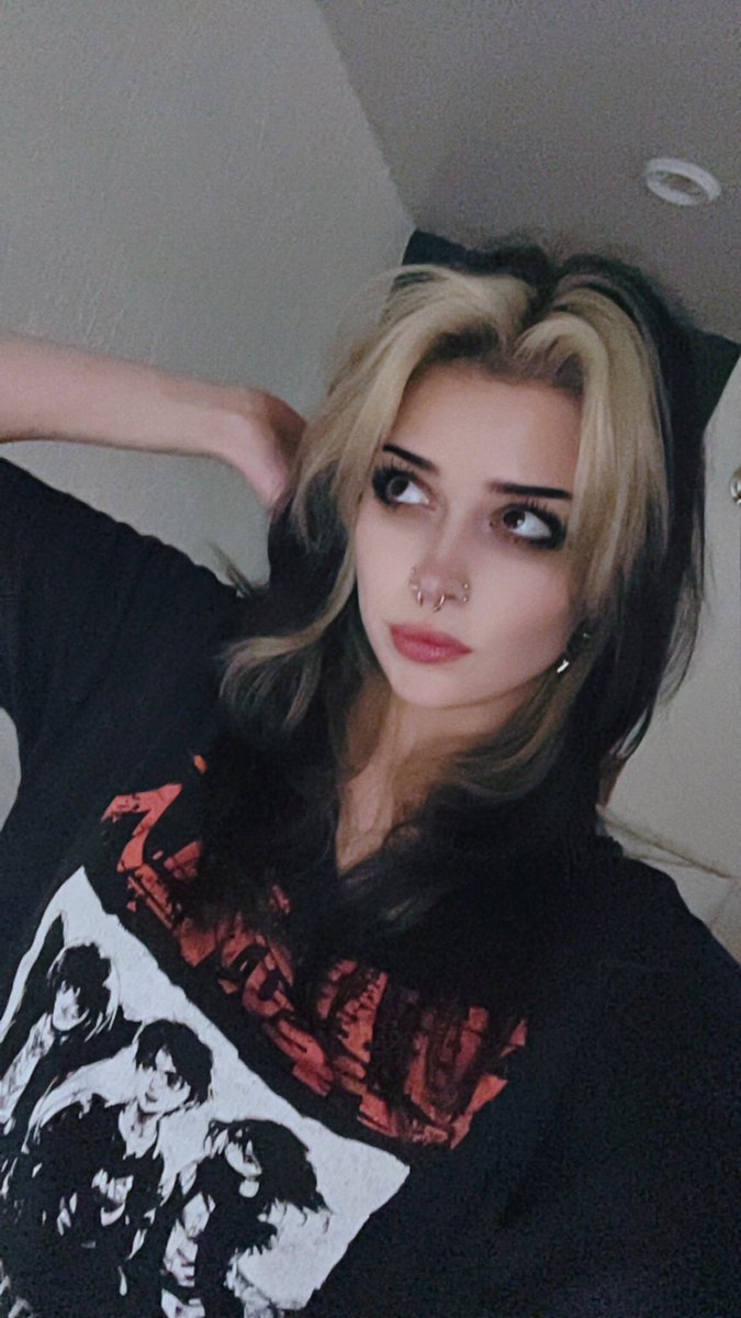 ⭒☾ † 𝒥𝓊𝓃𝒾𝓅𝑒𝓇 † ☽⭒ tweet media