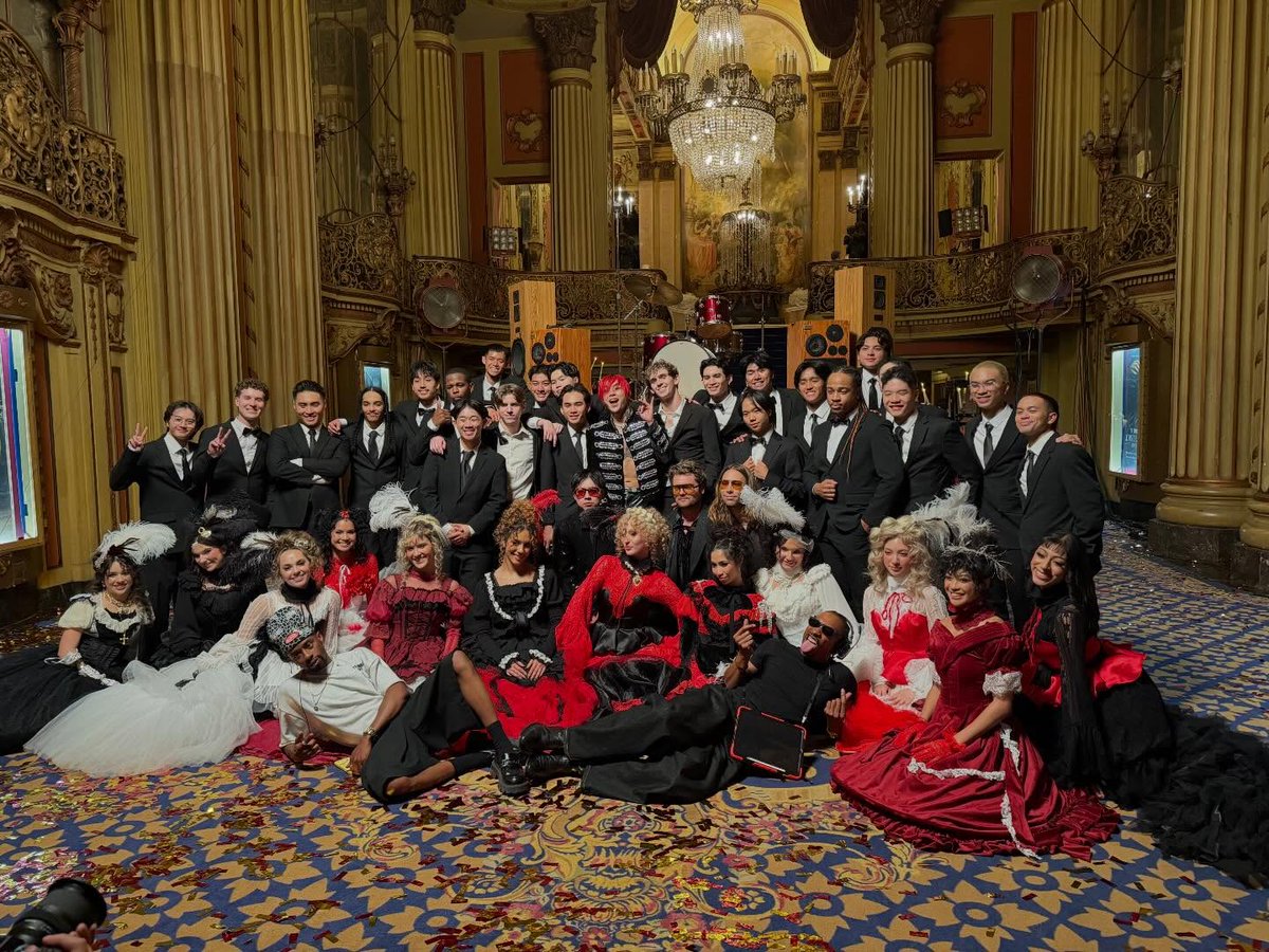 Christian tweet media