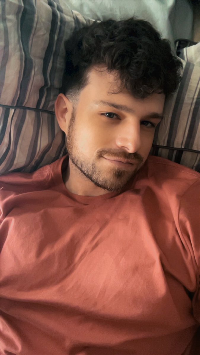WillValone's tweet photo. Hey y’all ☺️ https://t.co/7vs2GpsxEy