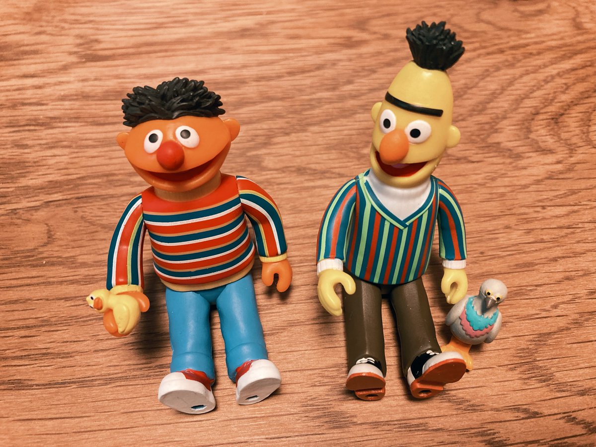 KanaFett tweet media