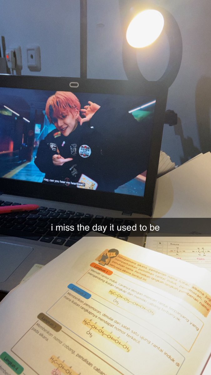 (e)naii 🥑 tweet media