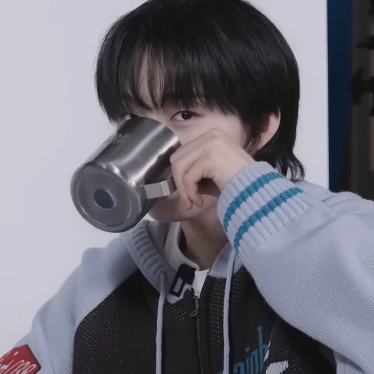 (・ω・) tweet media