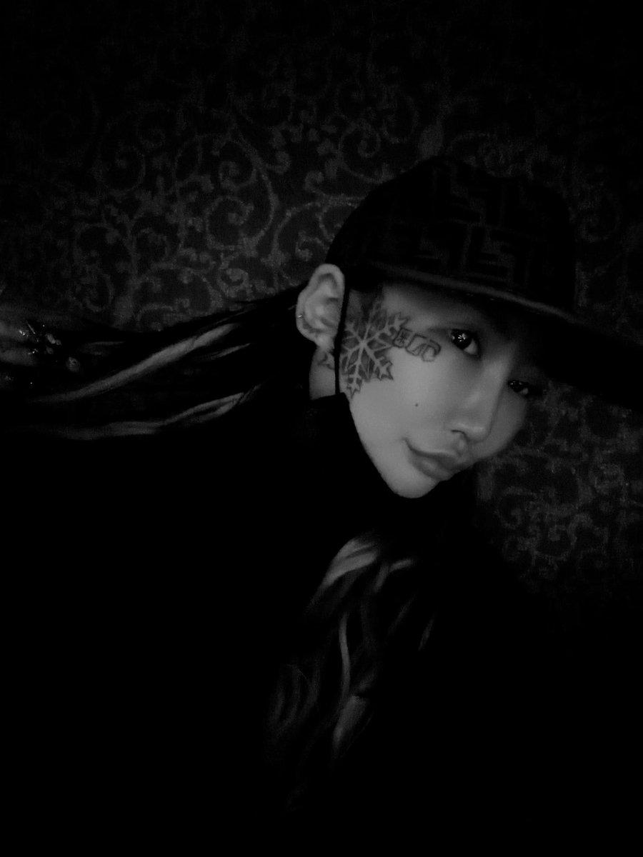 cuga8888's tweet photo. 毎日投稿しようと思ってたけど3万人のフォロワーなくしてから誰も見てないしやる気なくなったっ😳 https://t.co/IcfUXXoCi6