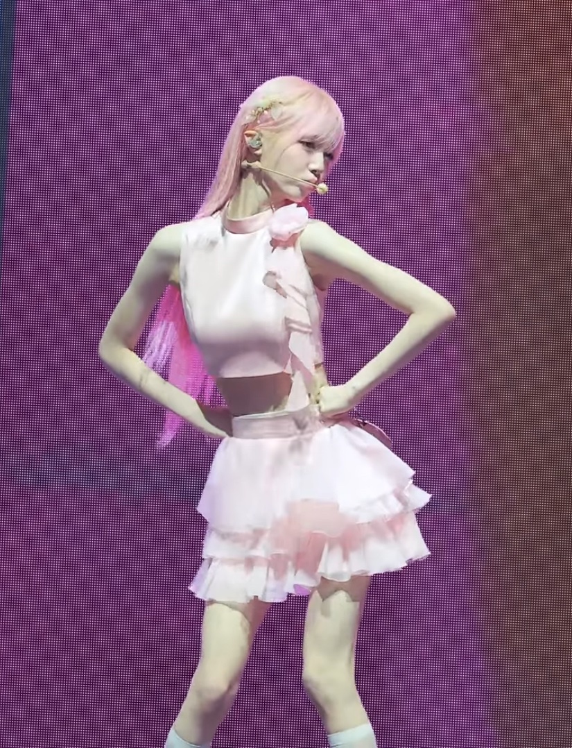 sofie ໒꒱ིྀ༝⁺ tweet media