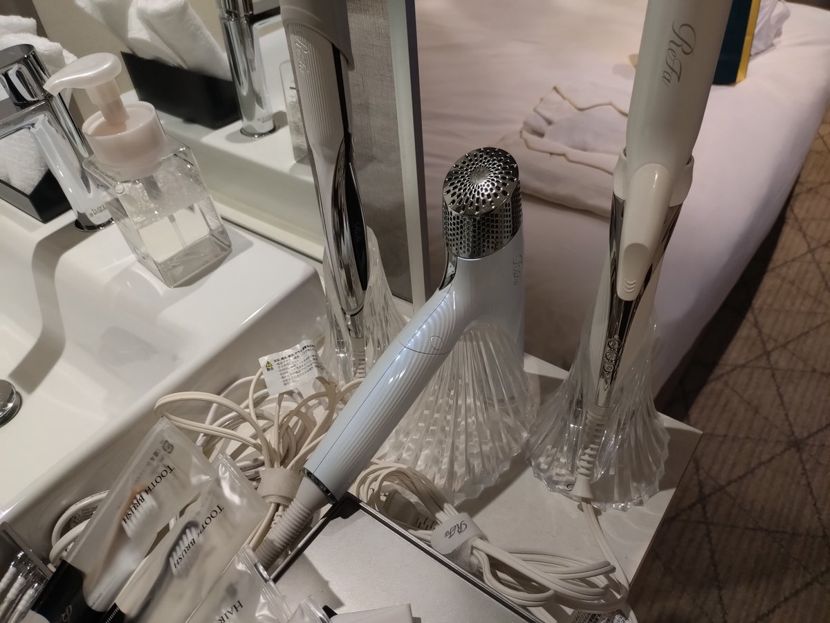 ホテルついた！
ReFaあるー！！えぐー！！