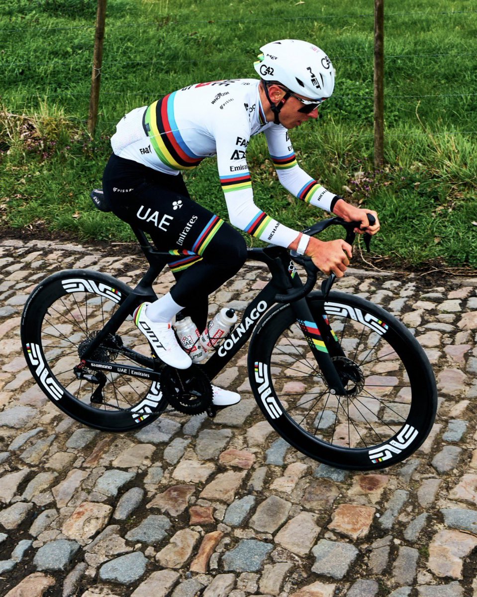 Lukáš Ronald Lukács tweet media