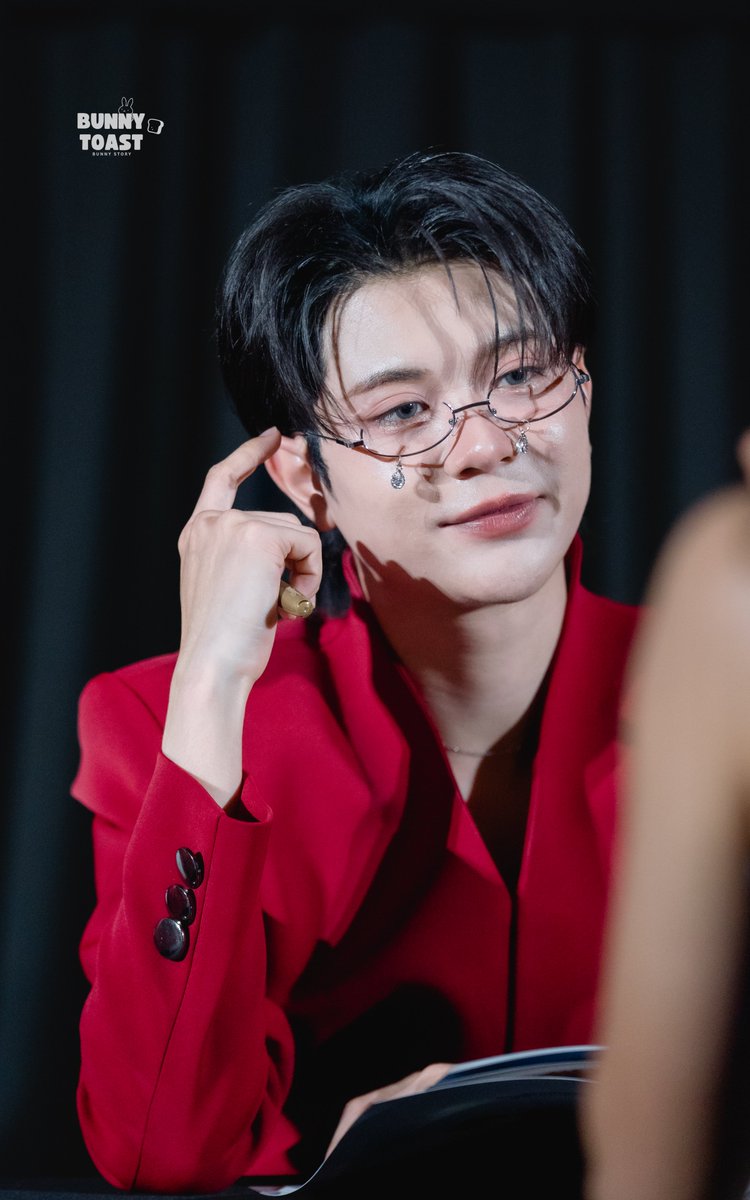 𝗕𝘂𝗻𝗻𝘆 𝗧𝗼𝗮𝘀𝘁 ² II tweet media