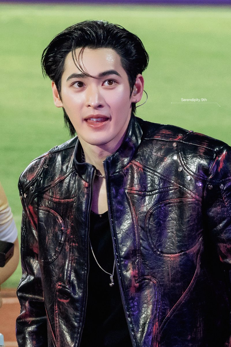 Khunnumber9's tweet photo. 🐈‍⬛
#number_9th 
#KaoNoppakao
#งุ้งงิ้งๆของนพเก้า 
#เก้านพเก้า 
#56ปีCh3LandDom https://t.co/bEFkZgSrMJ