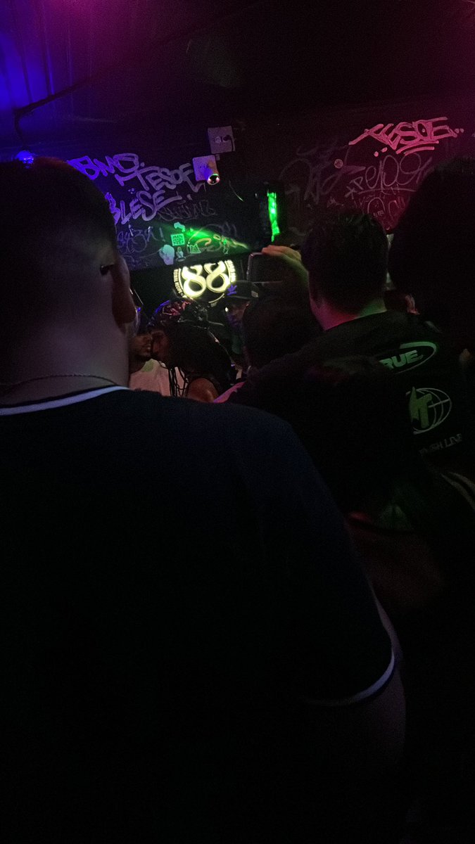 VictoriaHot tweet media