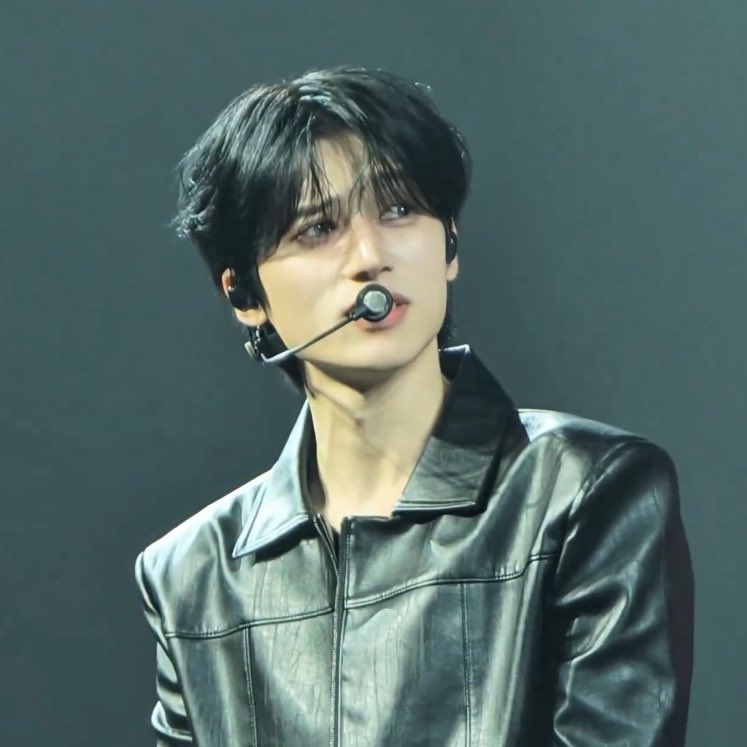 zanuu :3 tweet media