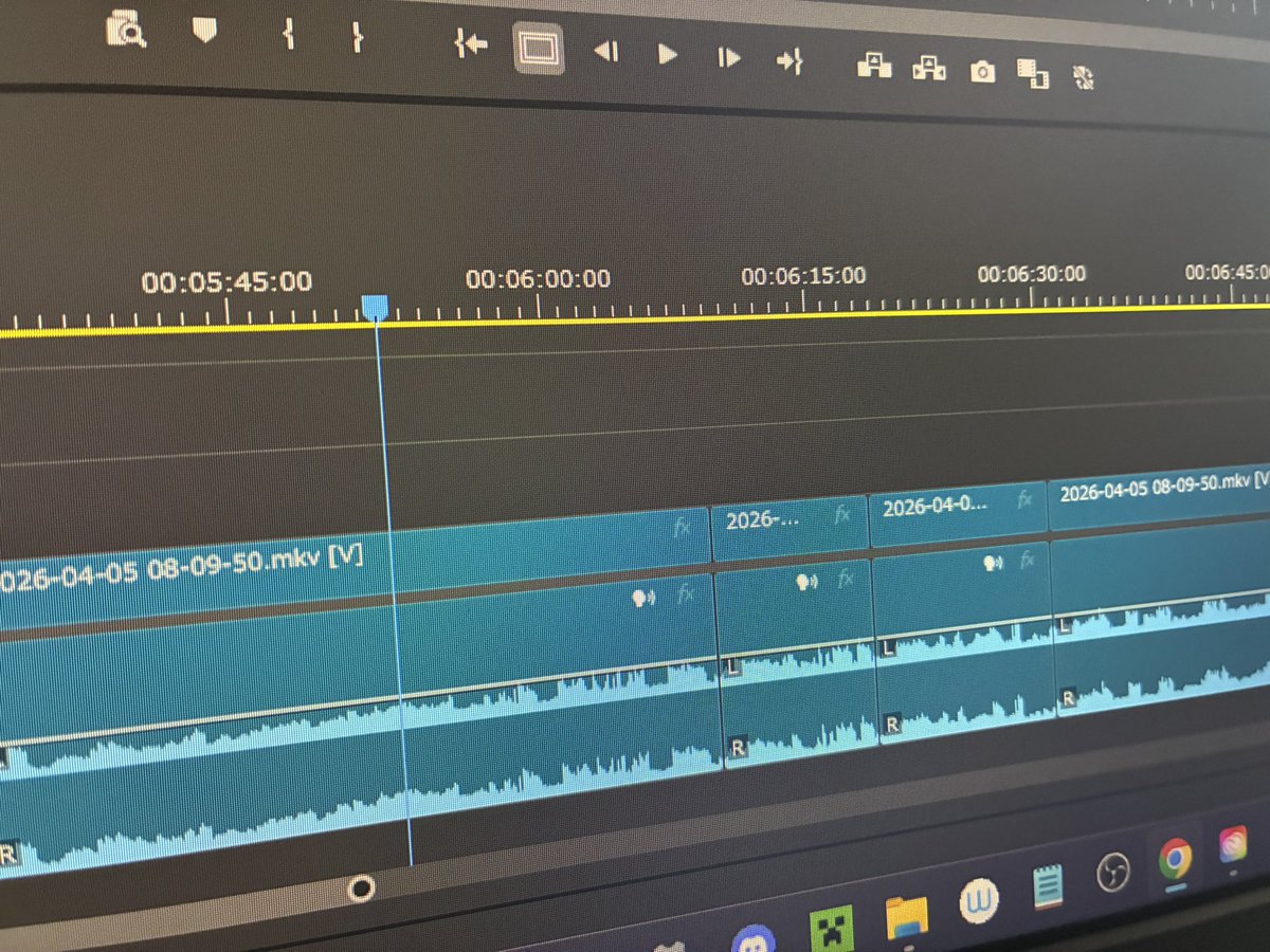 ささき tweet media