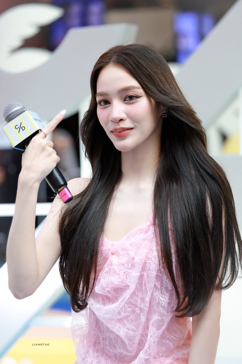 ᴊᴀɴᴇ🌷 tweet media