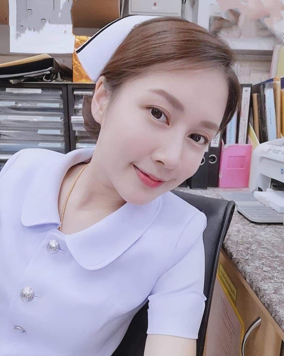 ᴍɪɴᴀ tweet media