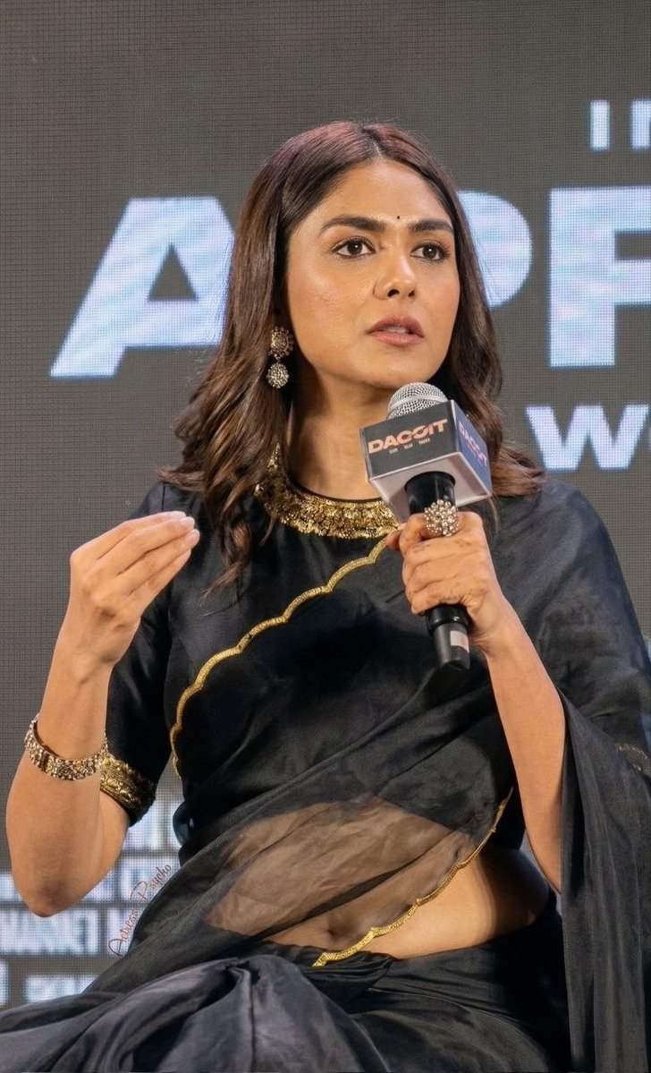 ActressMaster tweet media