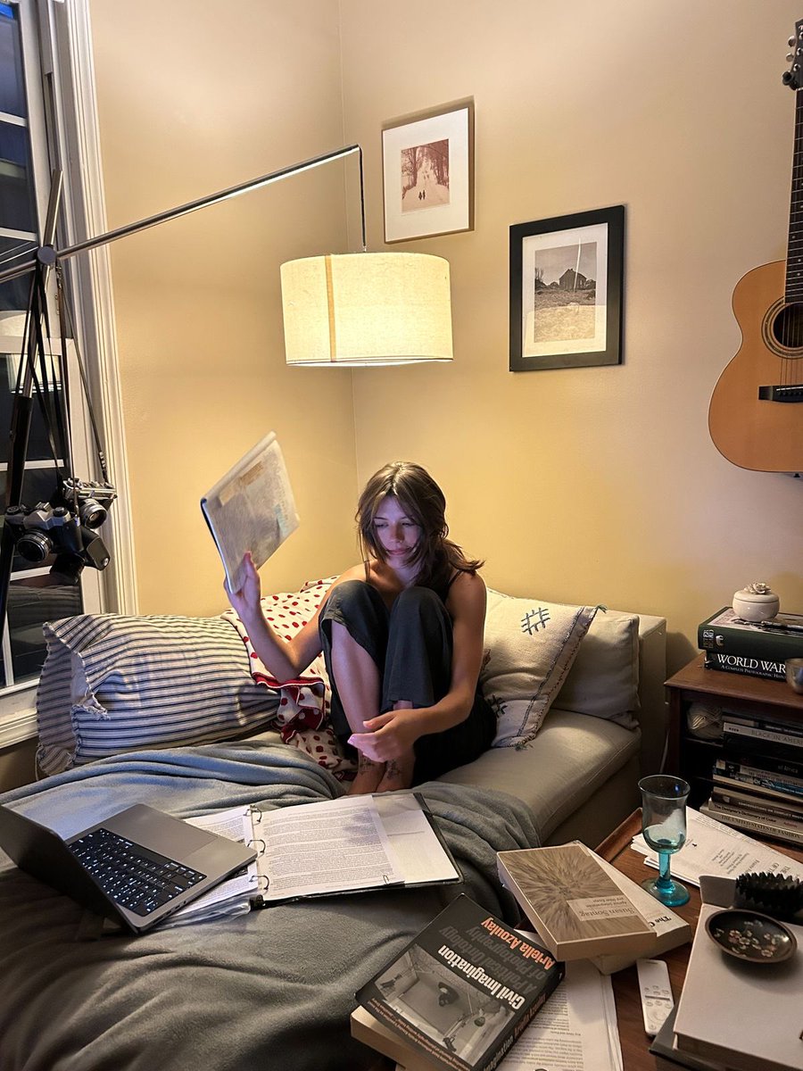 ~auline~ tweet media