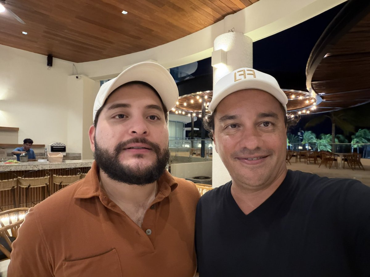 Emilio Suárez Licona tweet media