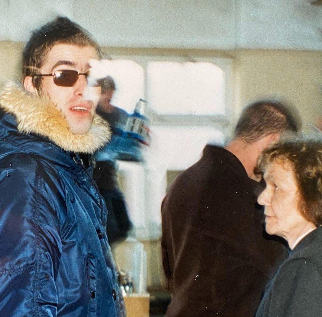 paige ☆ tweet media