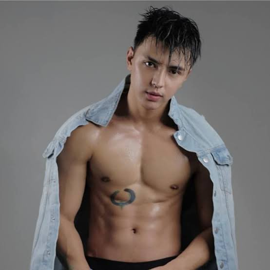 xeavae's tweet photo. grabe ka joel palencia pogi mo na, sarap mo pa 🙈 https://t.co/EpU8ZzZwnC