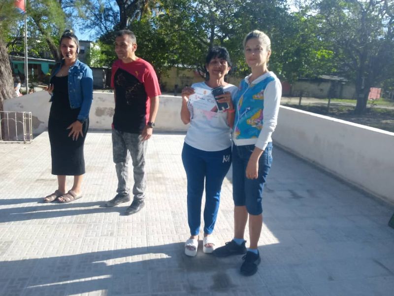 Reciben maestras calixteñas distinción 4 de abril.
radiojuvenil.icrt.cu/noticias/local…