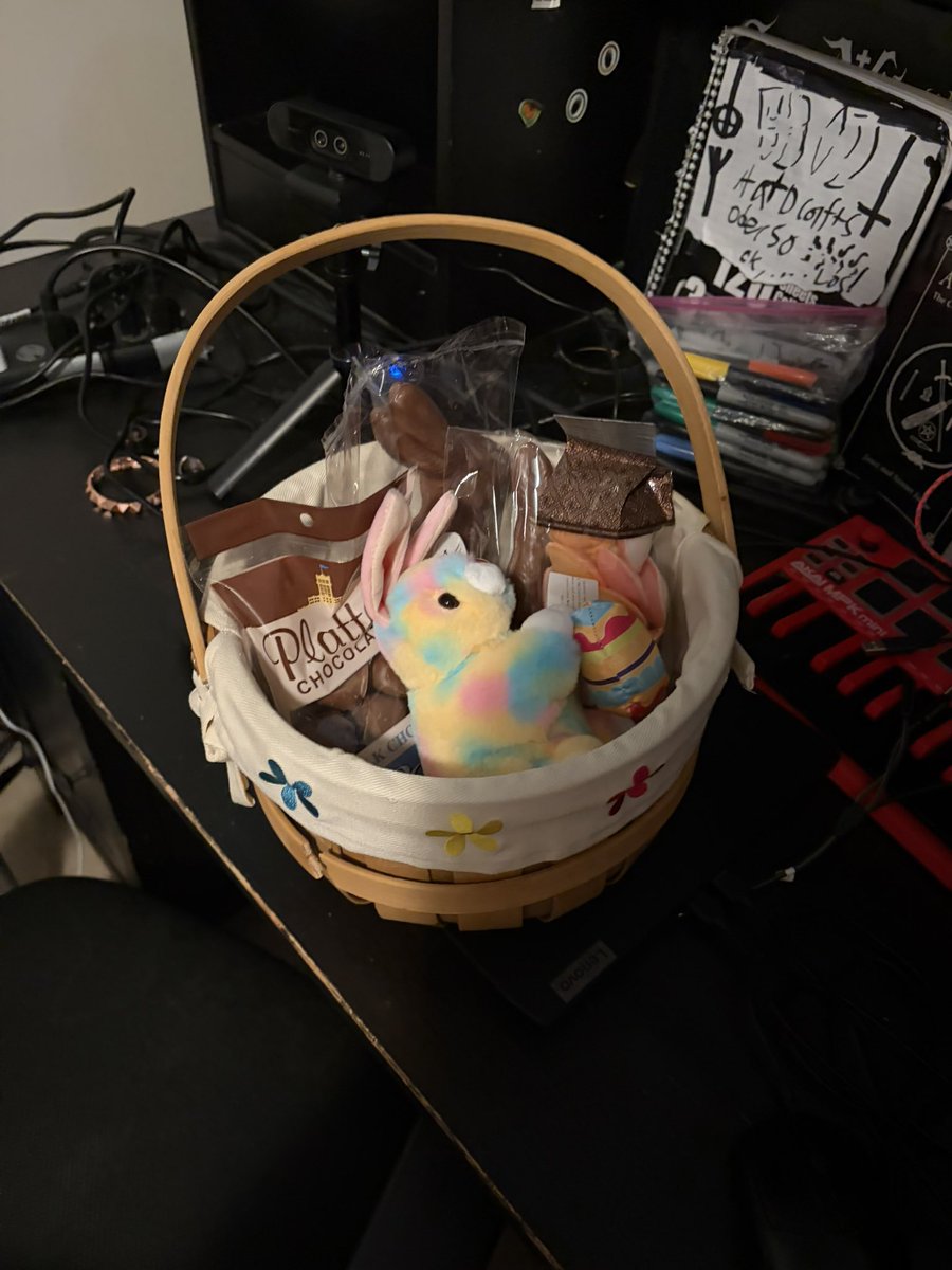 𐕣Blechraucher8000𐕣 tweet media