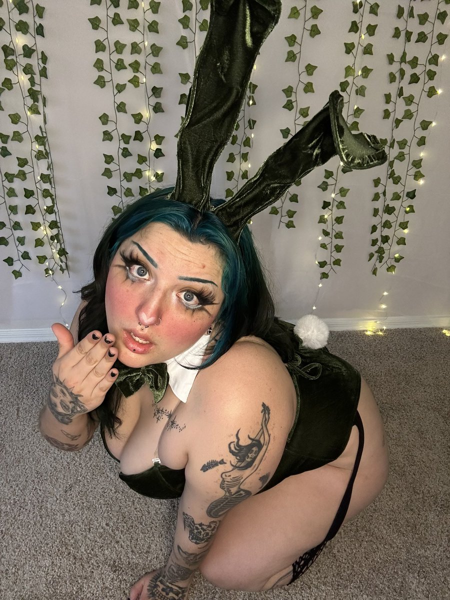 sativa raye ✈️ APRIL 17th-20th OHIO ✈️ tweet media