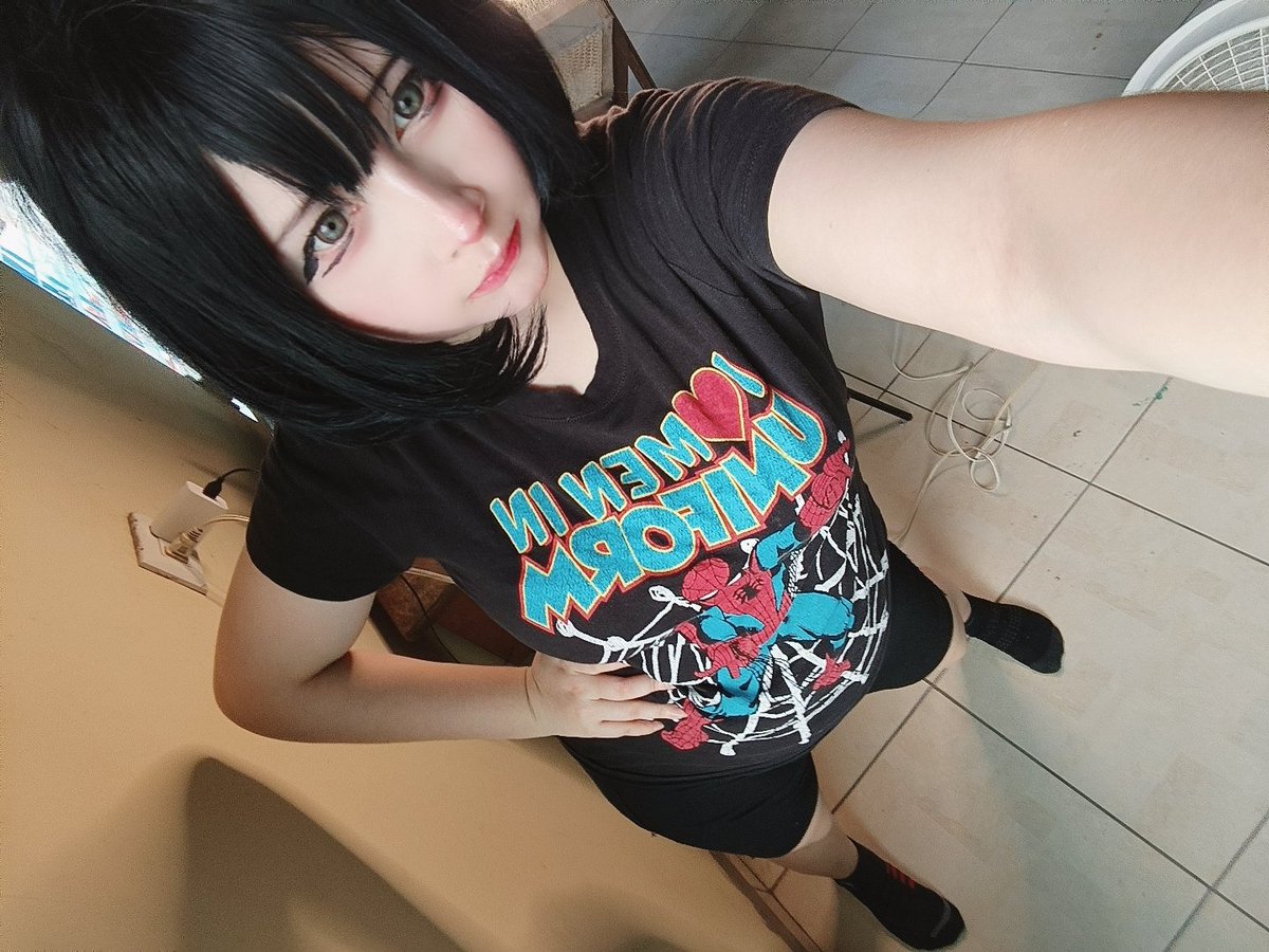 NickyUwU🍓 tweet media