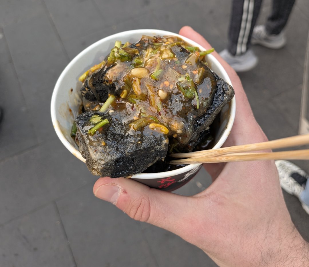 Regelegorila tweet media