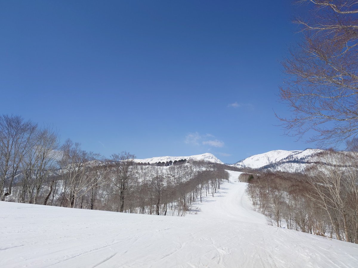 TIIDA178's tweet photo. 雪山楽しかったです♪ https://t.co/fLxrvVrxCz