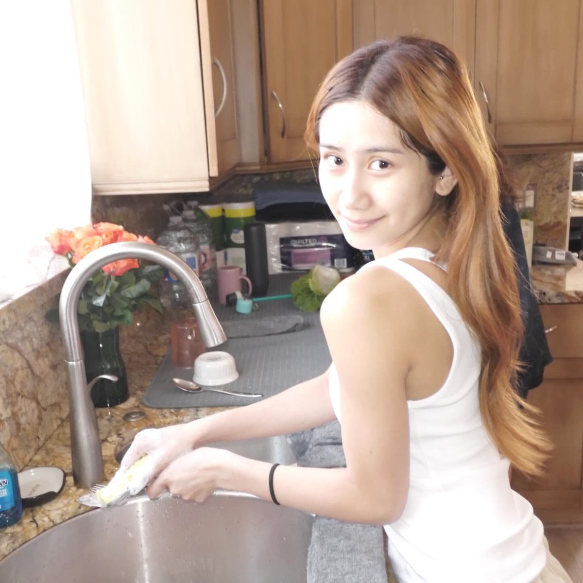 kael 𝜗ৎ tweet media