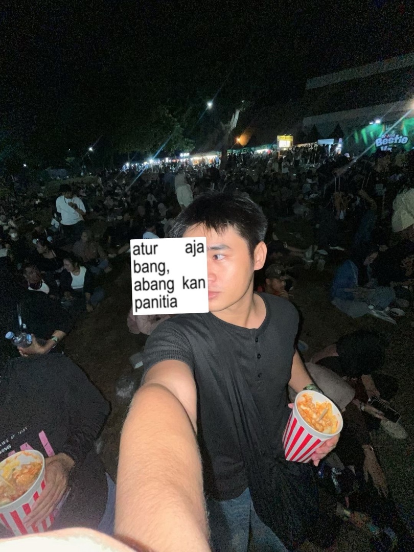 BUKAN BASE RATED tweet media