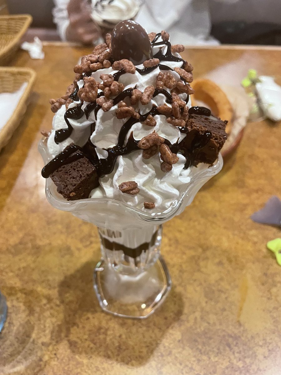 ドボンチ tweet media