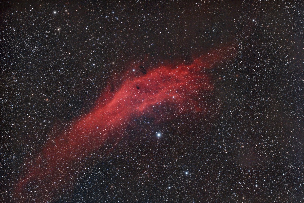 INDY_Telescope's tweet photo. 2026/3/21 三重県大紀町で撮影📸🌌
アンタレス付近のカラフルタウン
NGC1499 カリフォルニア星雲
おとめ座銀河団　マルカリアンチェーン
PixInsightでコンポジット、画像処理
別の事やっててだいぶ遅くなりましたが先月の画像を処理しました。

FL55SS+ASI2600MCPro
レデューサー使用 https://t.co/Hd0BI7gVxA