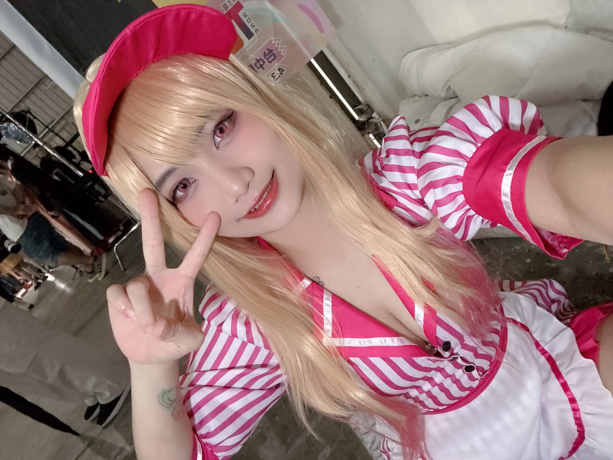 芙蕾-Fu Lei tweet media