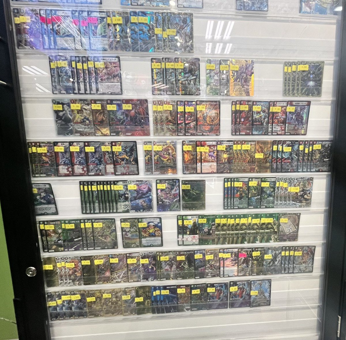 カードショップポンポコ tweet media