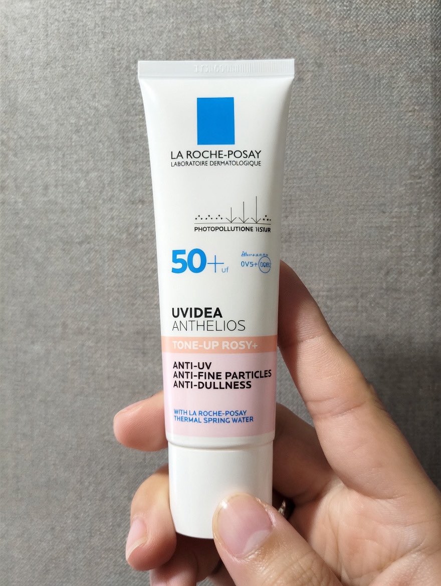 デパコス好き tweet media