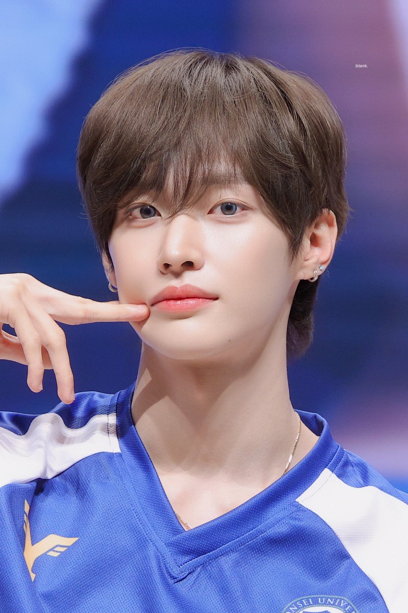 bbinebot tweet media