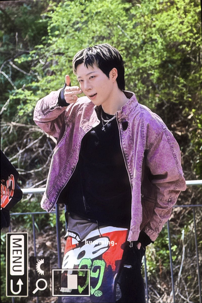 ᴋᴜʀᴏᴍɪɴɢ。 tweet media