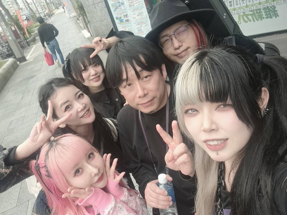 カンロヂ tweet media