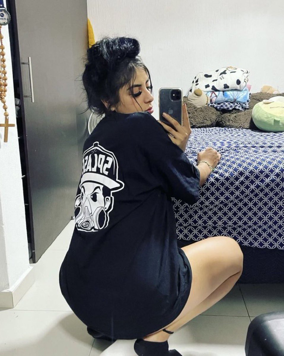 LadyYeskaa_fanpage tweet media