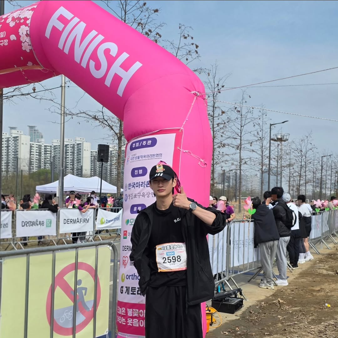 💚👃🏻코미💜 tweet media