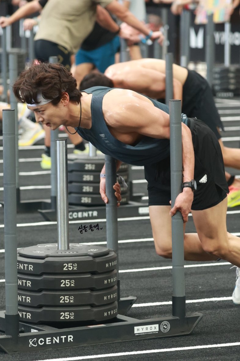 Simple.Black심플블랙 tweet media