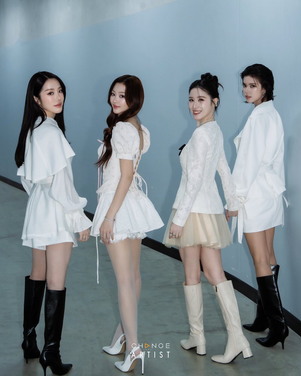 CHANGE ARTIST tweet media