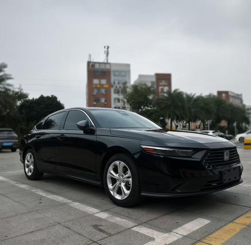 Onyitex Autos tweet media