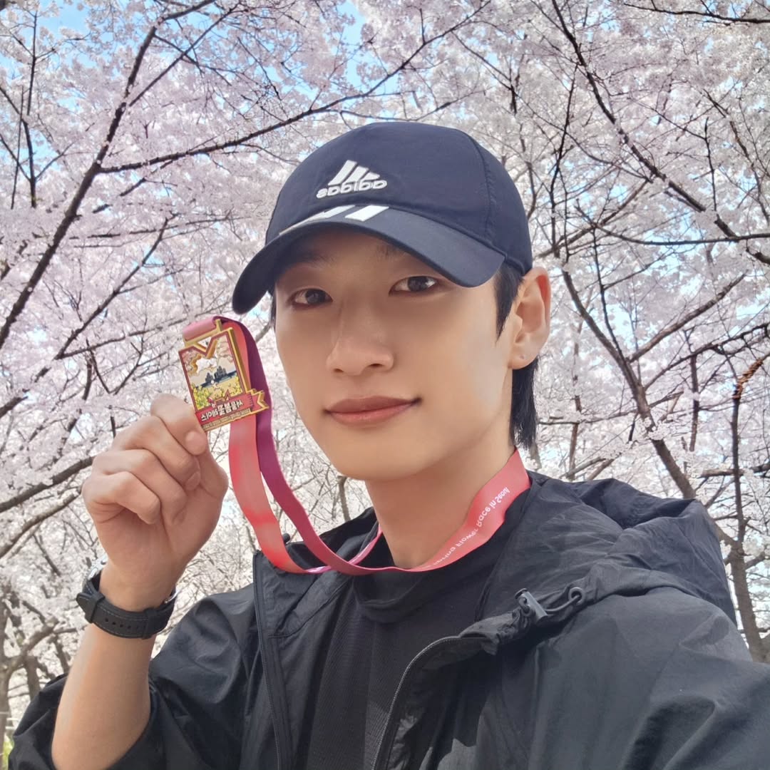 💚👃🏻코미💜 tweet media