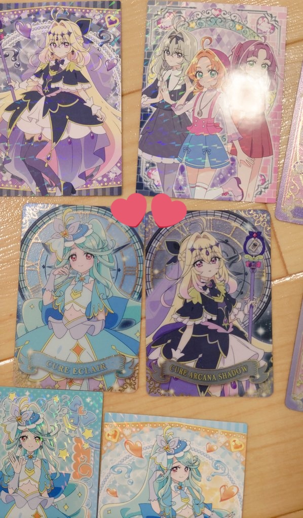 この2人がめちゃめちゃ好みなんですけどまだ本編にはちゃんとは出てきてなくて。(配信なのでちょい遅れ)
やっぱりペアなのかな〜お洋服似てる気がする🤔出てくるのをたのしみにしています🥳