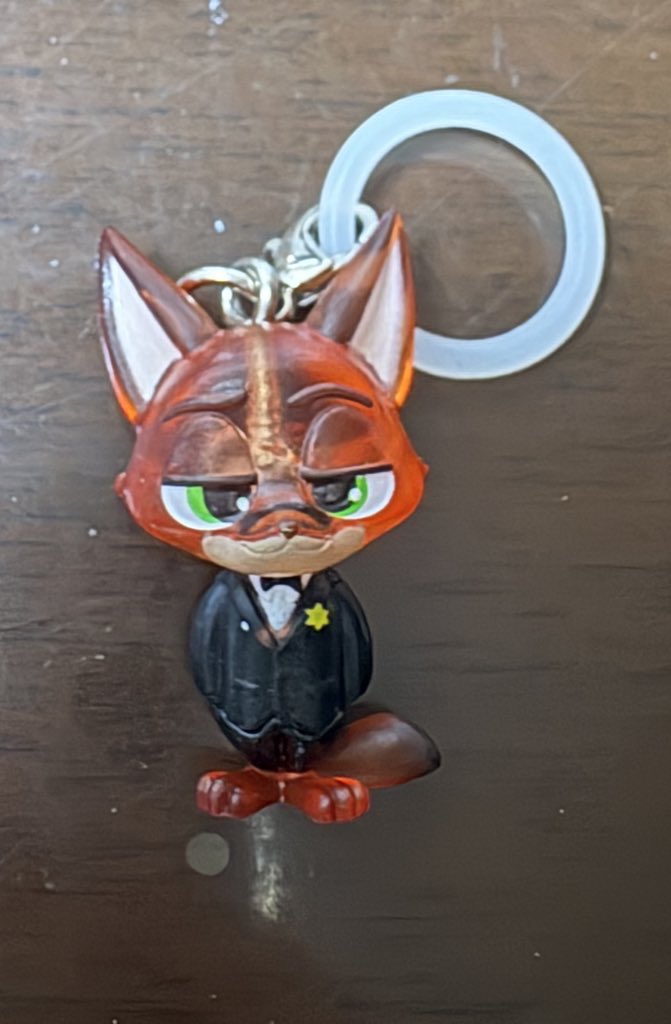 あやあや@ tweet media